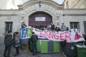 Protest pariskih učenika zbog deportacije stranih kolega