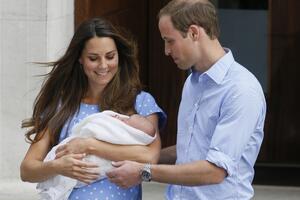 Protiv tradicije: Princ Džordž će na krštenju imati 6 kumova