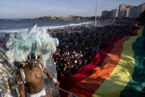 Desetine hiljada učesnika Parade ponosa na Kopakabani