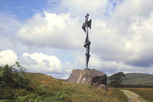 Škotska: Ukradena skulptura Henrija Mura