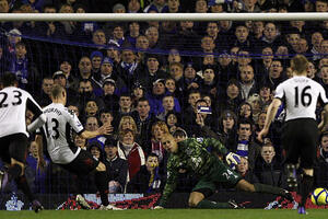 Deni Marfi u penziji