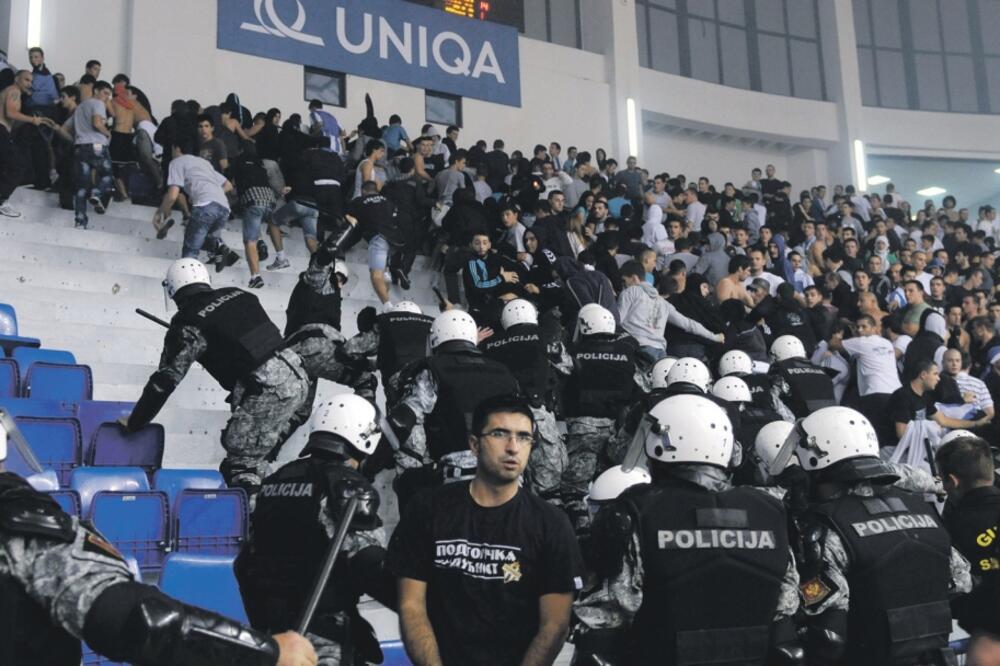 Obezbjeđenje u SC Morača, Foto: Savo Prelević