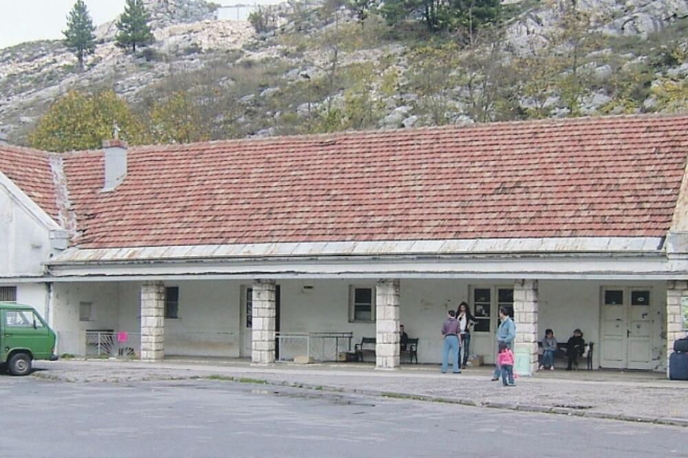 autobuska stanica, Cetinje, Foto: Danijela Lasica