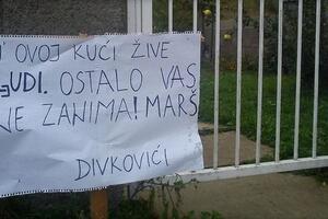 Poruka popisivačima u BiH: U ovoj kući žive ljudi, ostalo vas ne...