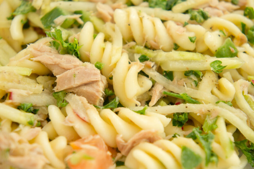salata od tunjevine i povrća, Foto: Shutterstock