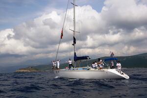 U more bačeno 29 boca sa porukama zašto Crna Gora treba da uđe u...