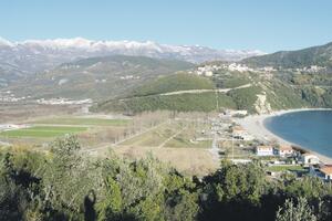 Budva: I Svetozar Marović u redu za đedovinu