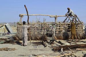 Pakistan: Poginulo 515 u zemljotresu