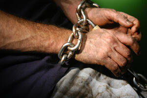 Vels: Osumnjičeni za držanje u ropstvu