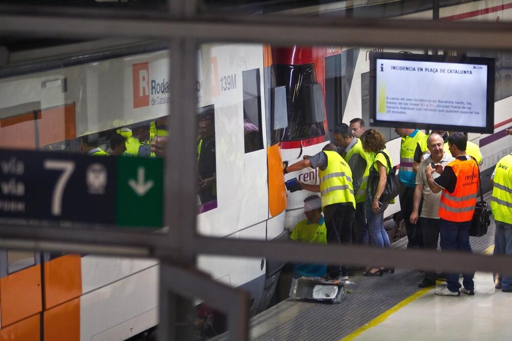 Sudar vozova, Španija, Foto: Beta/AP