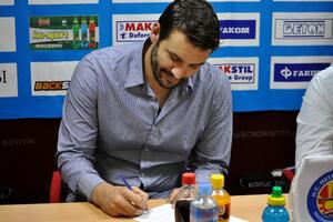 Mijatović: Htio sam da budem bliži Crnoj Gori