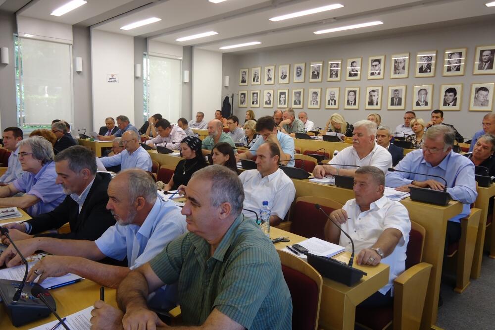 SO Hergeg Novi, Foto: Slavica Kosić