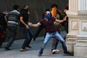 Gumeni meci i suzavac: Opet sukobi u Istanbulu