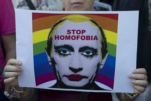 Černišenko: Zaustaviti kampanju oko gej zakona pred Soči