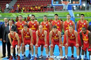 Početak kakav se priželjkivao, Crna Gora bolja od Makedonije