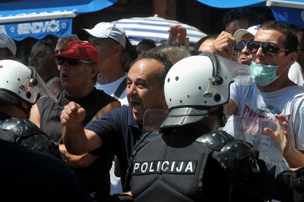 parada ponosa Budva, Foto: Beta/AP