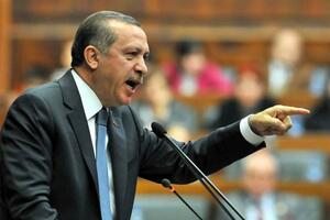 Erdogan za politčke nemire okrivio strane investitore