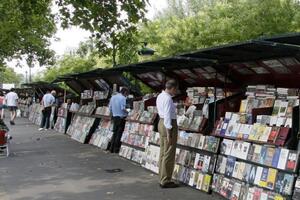 Bukinisti, Pariz, Podgorica...