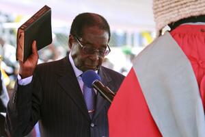 Novi mandat: Mugabe položio zakletvu