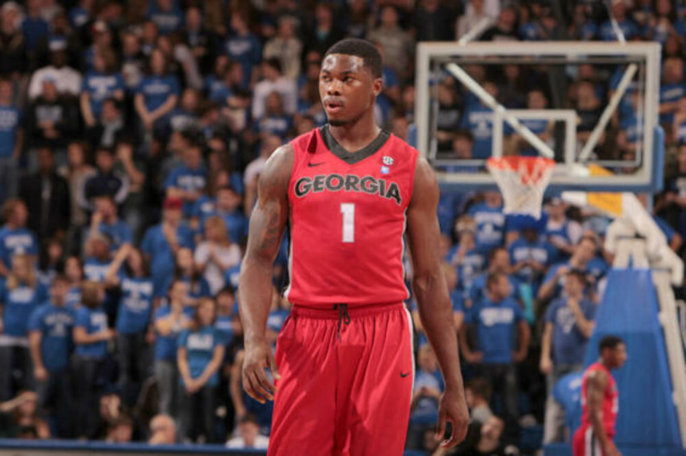 Trevis Lesli, Foto: Yahoo