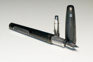 Njemačka: Starci švercovali "Džejms Bond" oružje