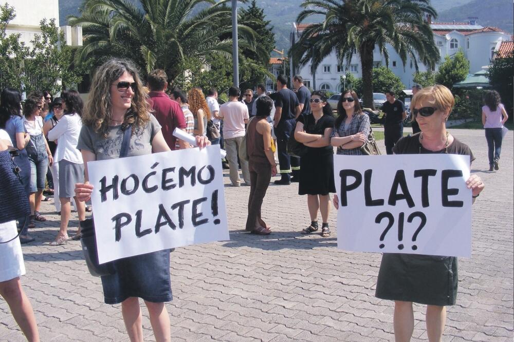 Protest radnika Budva, Foto: Vuk Lajović