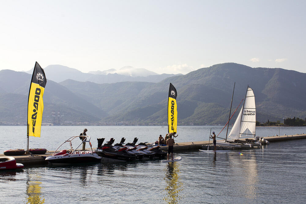 Watersport rental centar u Porto Montenegru