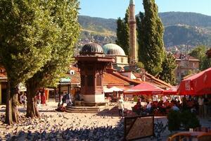 Sarajevo: Osmoro ljudi ranjeno u pucnjavi