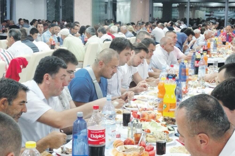 iftar, Rožaje, Foto: Ambasada UAE