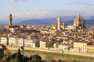 Firenca: Turista "bacio kosku" statui i oštetio je