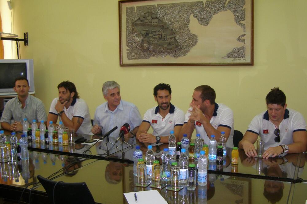 Prijem vaterpolista - Herceg Novi, Foto: Nebojša Mandić