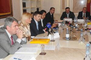 Radna grupa će inicirati novi zakon o biračkim spiskovima