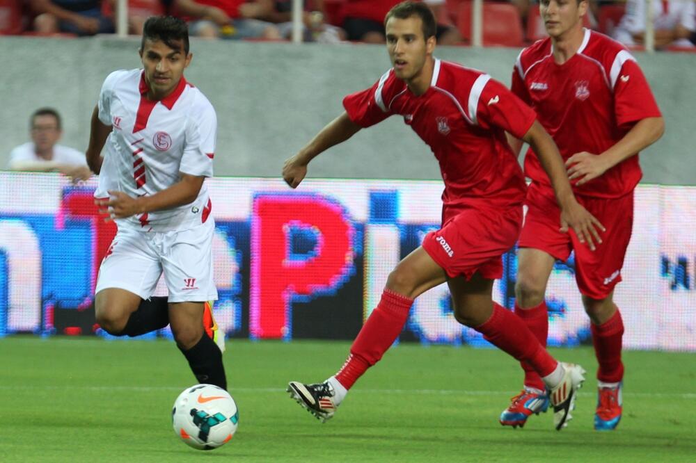 Mladost, Foto: Estadio Deportivo