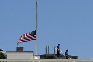 SAD zbog prijetnji zatvaraju ambasade