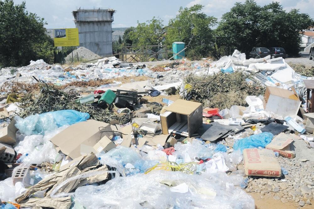 Dalmatinska ulica, smeće, Foto: Vesko Belojević