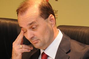 Numanović negira istraživanje CG: Zarađivao samo 1.300 eura