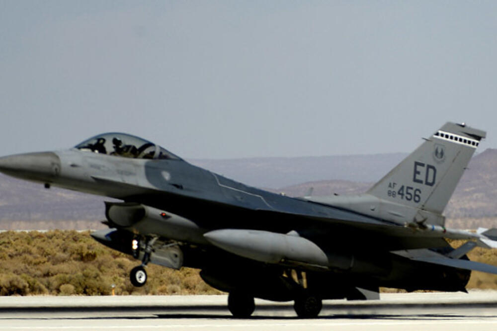 avion F-16, Foto: RT