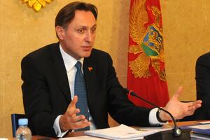 Debata o Trinaestojulskoj nagradi: Krivokapić bez većine