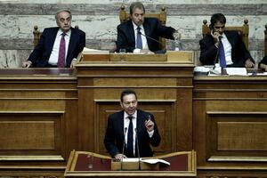 Grčki parlament usvojio nove mjere štednje