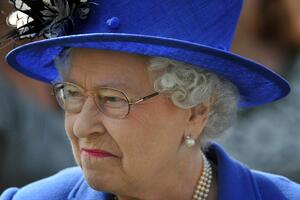 Kraljica Elizabeta jedva čeka praunuče: želi što prije na odmor