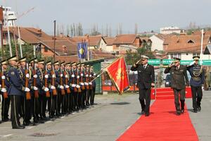 Viceadmiral Dragan Samardžić u posjeti Kosovu
