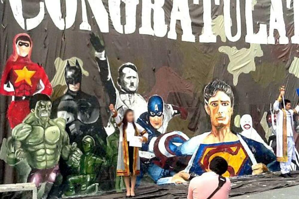 Baner sa hitlerom, Foto: Thaivisa.com