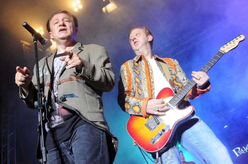 Prljavo kazalište u Budvi