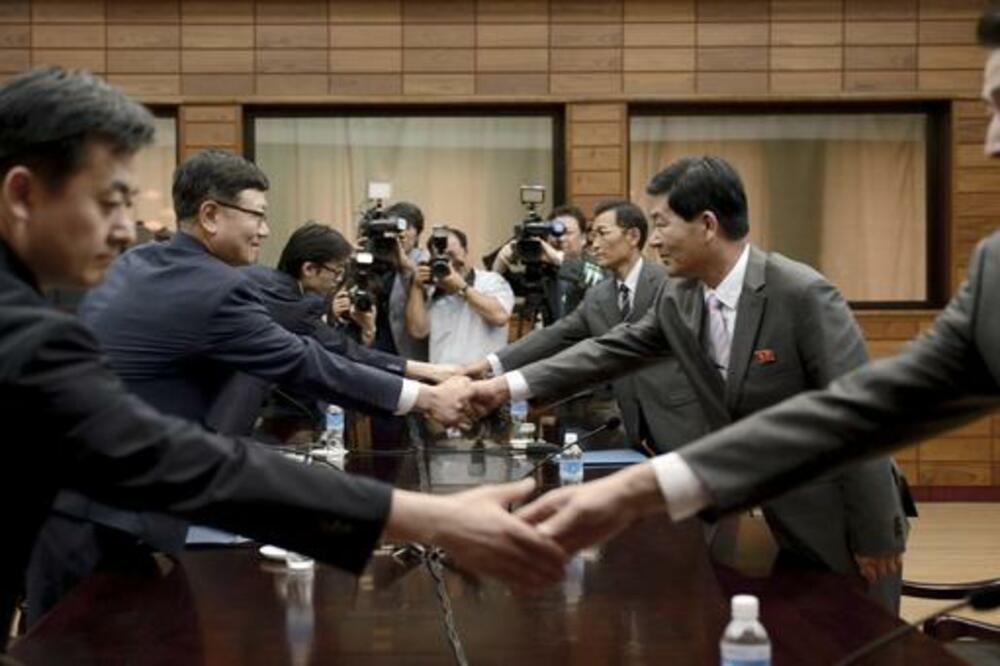 sjeverna i južna koreja, Foto: Beta/AP