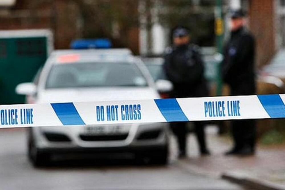 Policija, Foto: Mirror