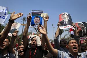 Egipat: Troje nastradalih na protestu Morsijevih pristalica