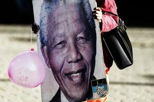 Predsjedništvo JAR: Mandela nije u vegetativnom stanju