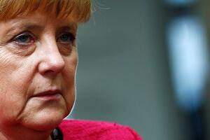 Merkel: Hitno rješavati problem nezaposlenosti mladih u Evropi