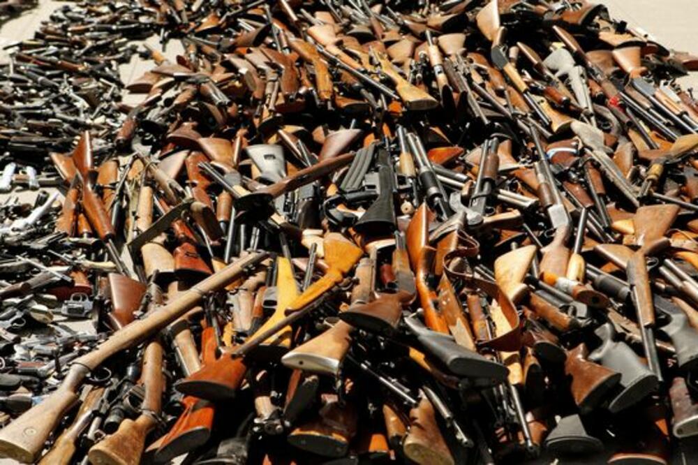 Oružje za hranu, Foto: Rojters