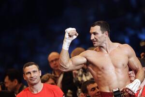 Kličko i Povetkin boksuju u oktobru u Moskvi